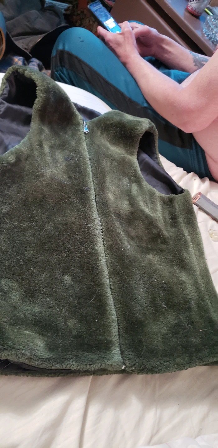 GUESS Sherpa Vest - Green - photo 2