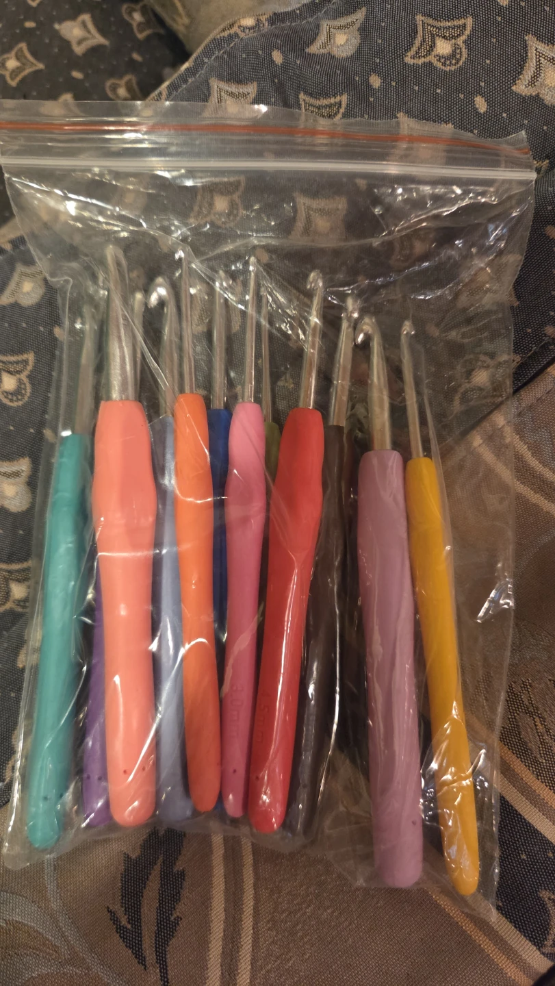 Set of 12 Crochet Hooks