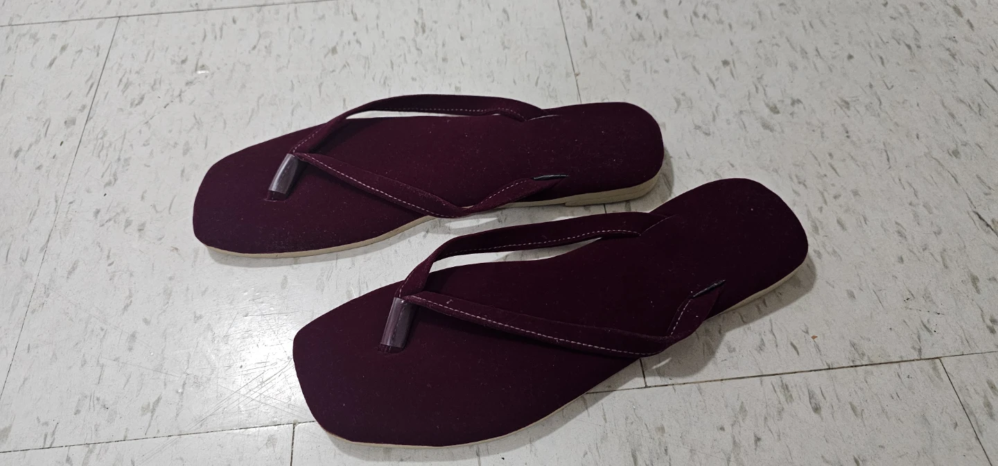 Burgundy Velvet Flip Flops - Size 8.5 - photo 3