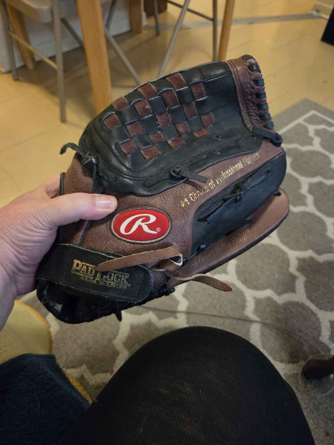 Rawlings Baseball Glove 13 Inch