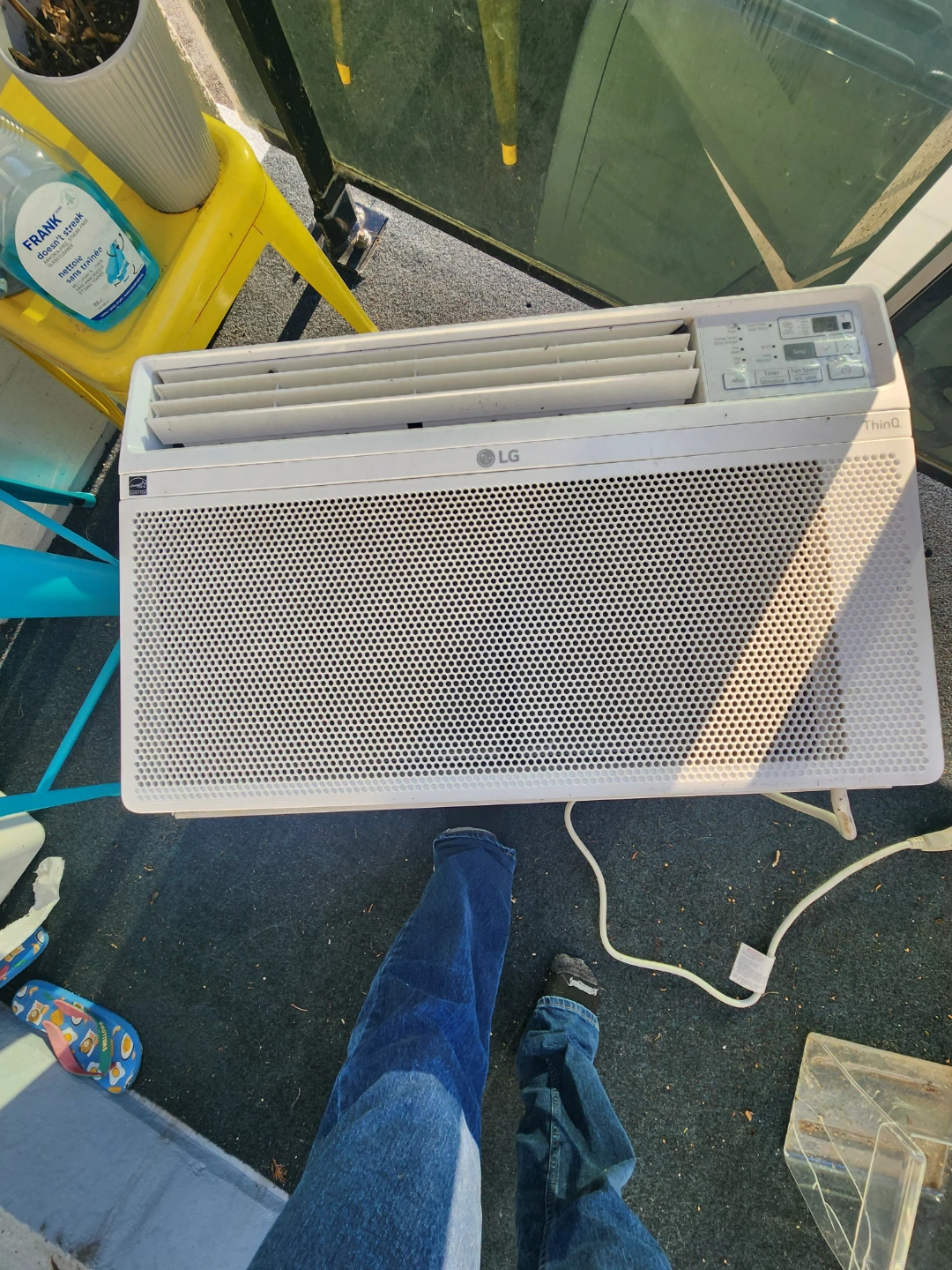 LG Window Air Conditioner - photo 3