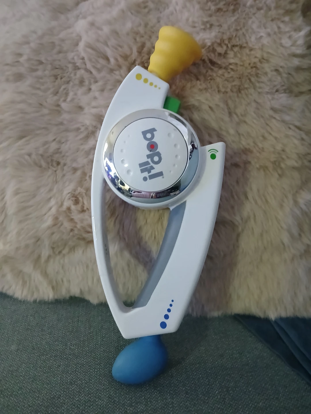 Bop It! Electronic Game Toy - photo 2