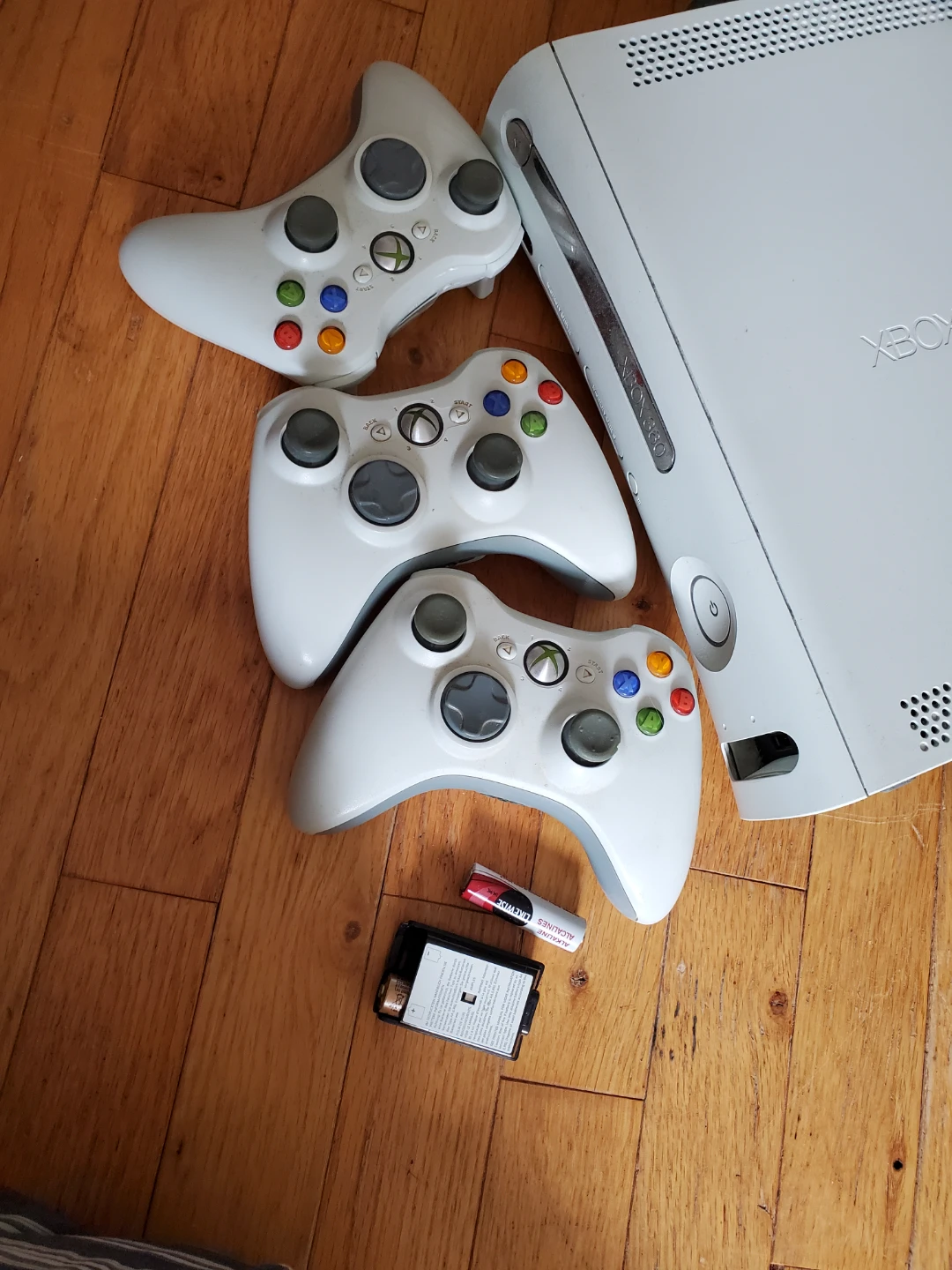 Xbox 360 Console with 3 Controllers - photo 3