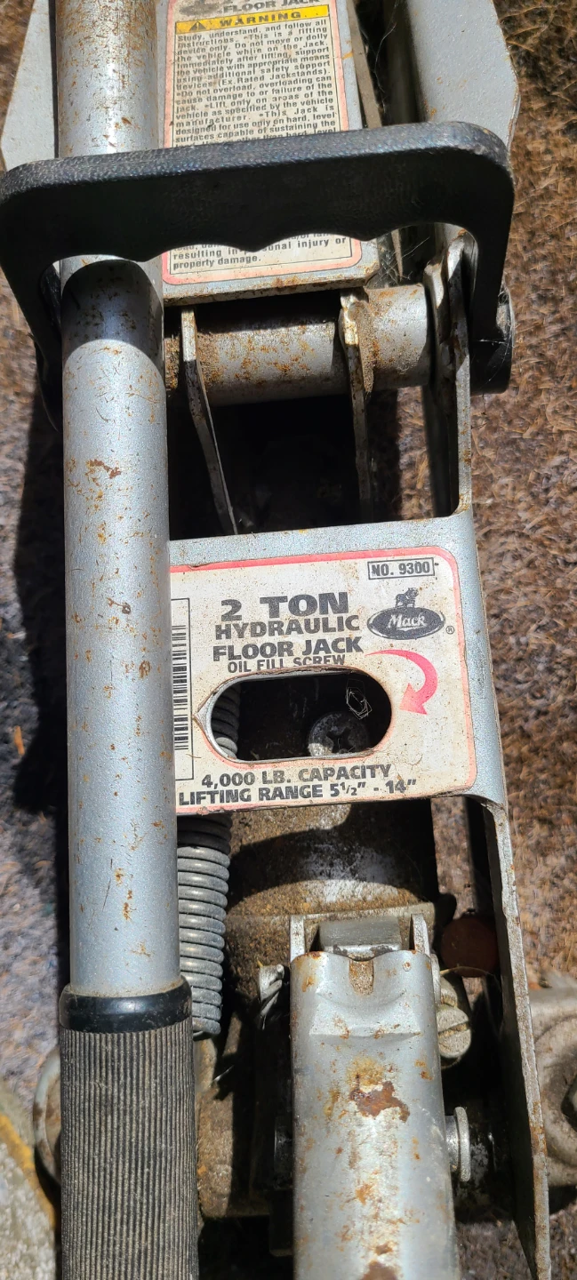 2- Ton Hydraulic Floor Jack - Husky Brand - photo 2