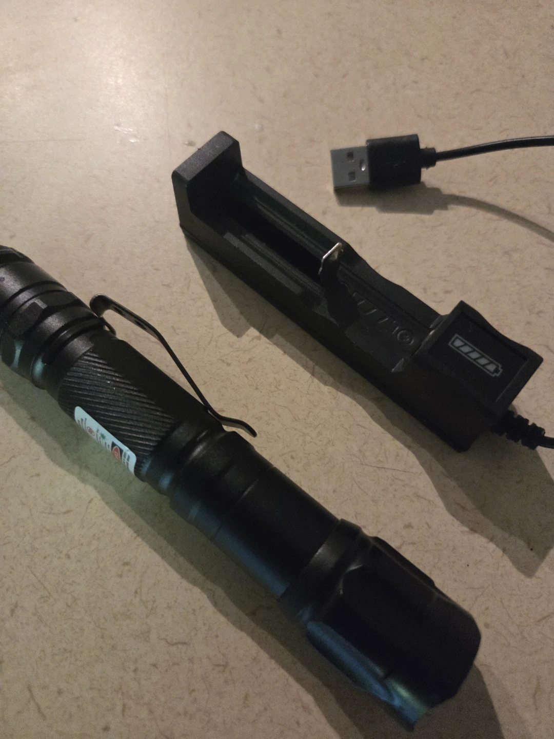 High intensity luminous lazer ( with tail/attached beam)