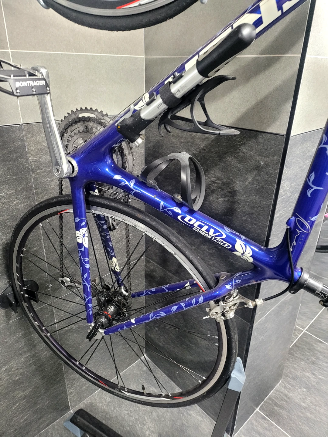 Trek OCLV Carbon 120 Road Bike - photo 2