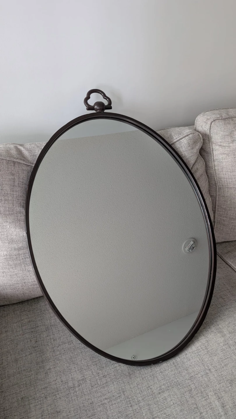 Oval wall mirror with decorative loop - photo 4