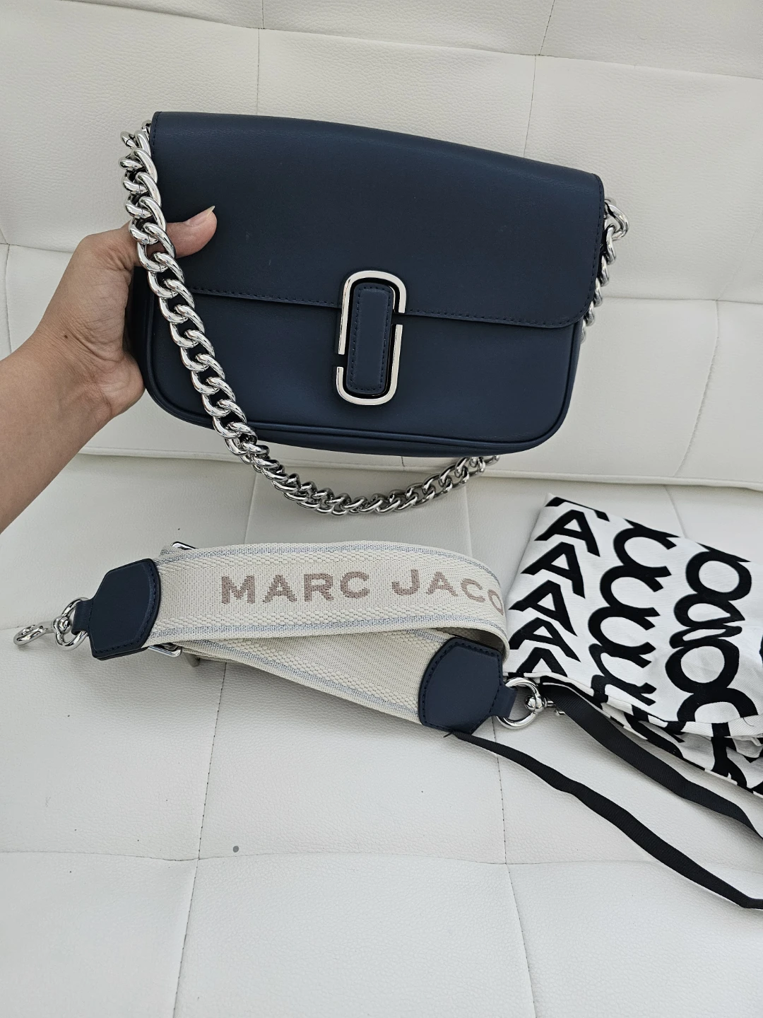 Authentic Marc Jacobs The J Link Shoulder Bag Navy - photo 2