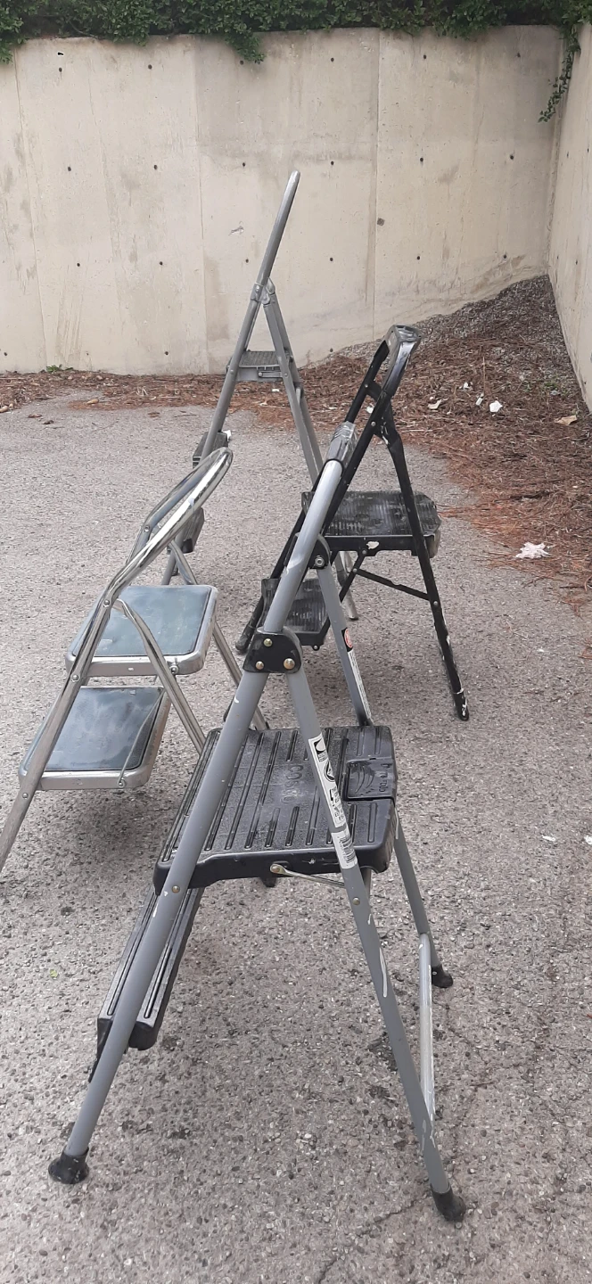 Four Step Ladders - photo 2
