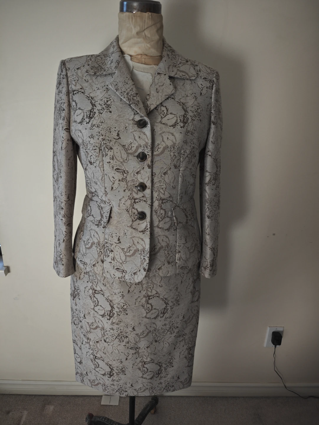 Women's Two-Piece Suit Set