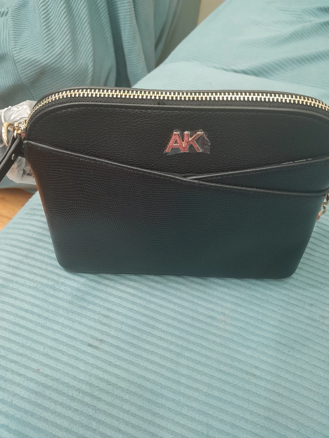 Anne Klein Black Crossbody Bag with Coin Pouch - photo 4