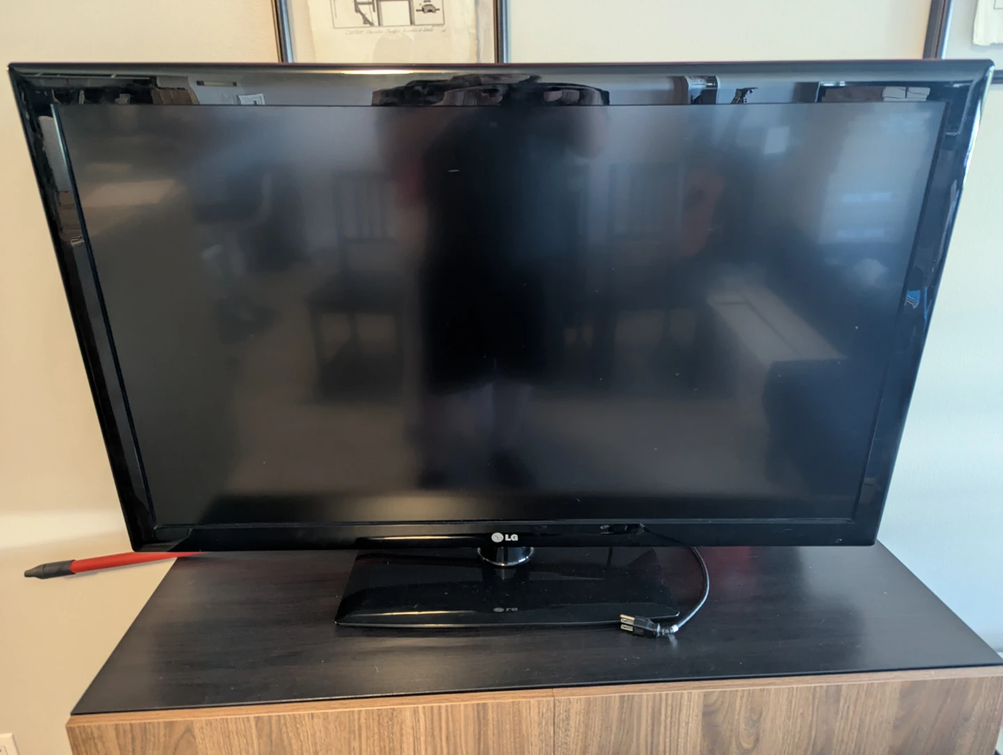 LG 47" LCD HDTV