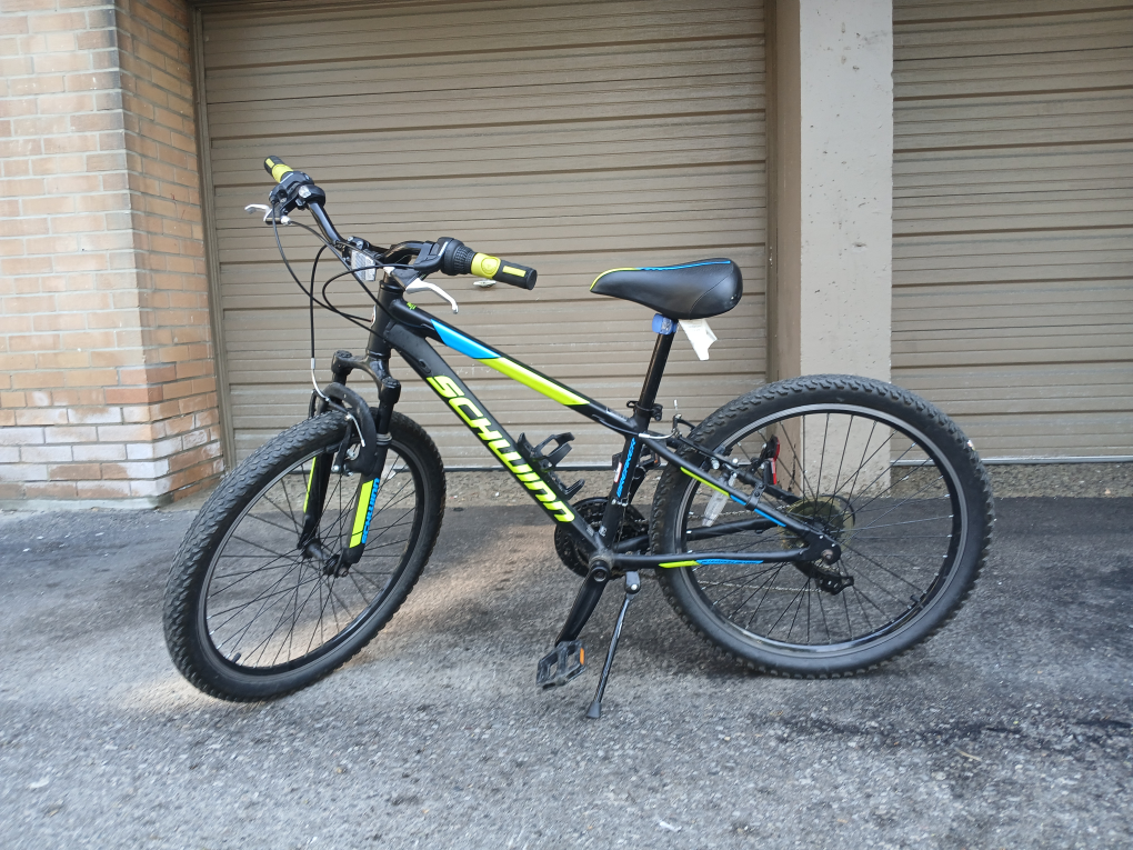 Schwinn 24" Mountain Series Bicycle