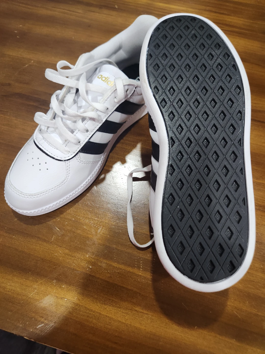 Adidas White and Black Sneakers Size 6 - photo 2