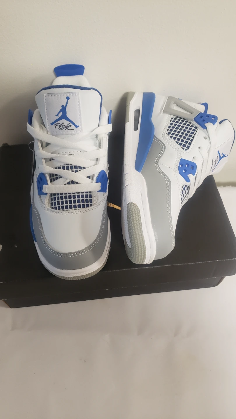 Brand new Jordan 4 Kids Military Blue Size 2Y - photo 5