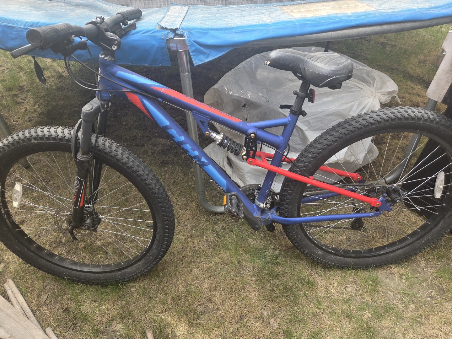 CCM Trailhead Dual Suspension Mountain Bike 27.5-in