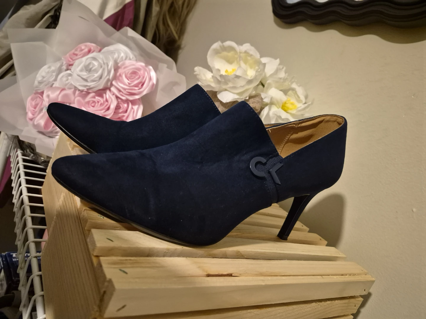Calvin Klein Navy Suede Ankle Boots - Size 8.5M - photo 2