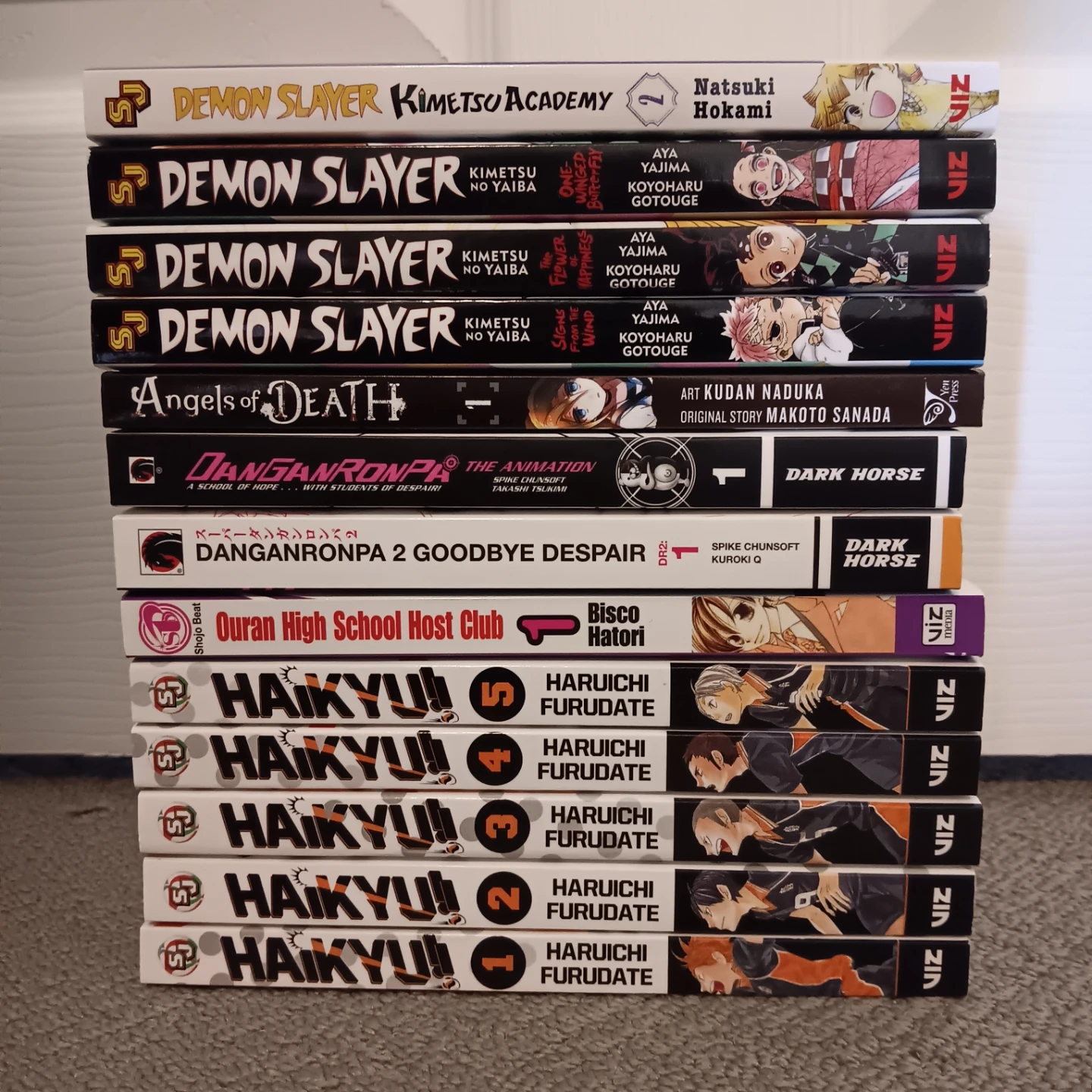 Manga collection, Demon slayer, Haikyu, and more!