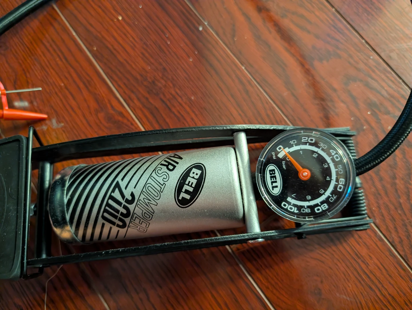 Bell "Airstromper 200" Foot Pump with Gauge - photo 2