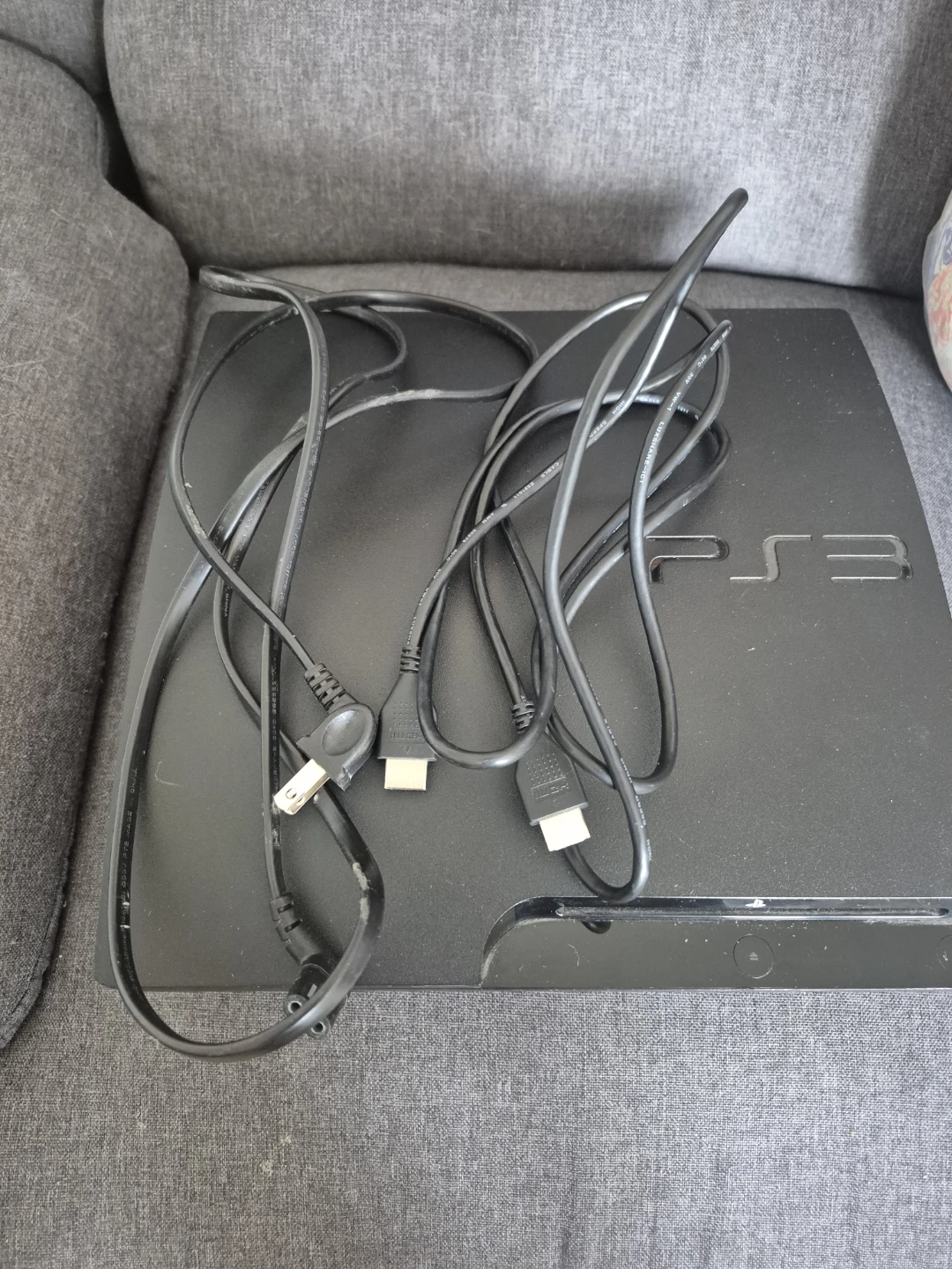PlayStation 3 (PS3) Console + Cables - photo 2
