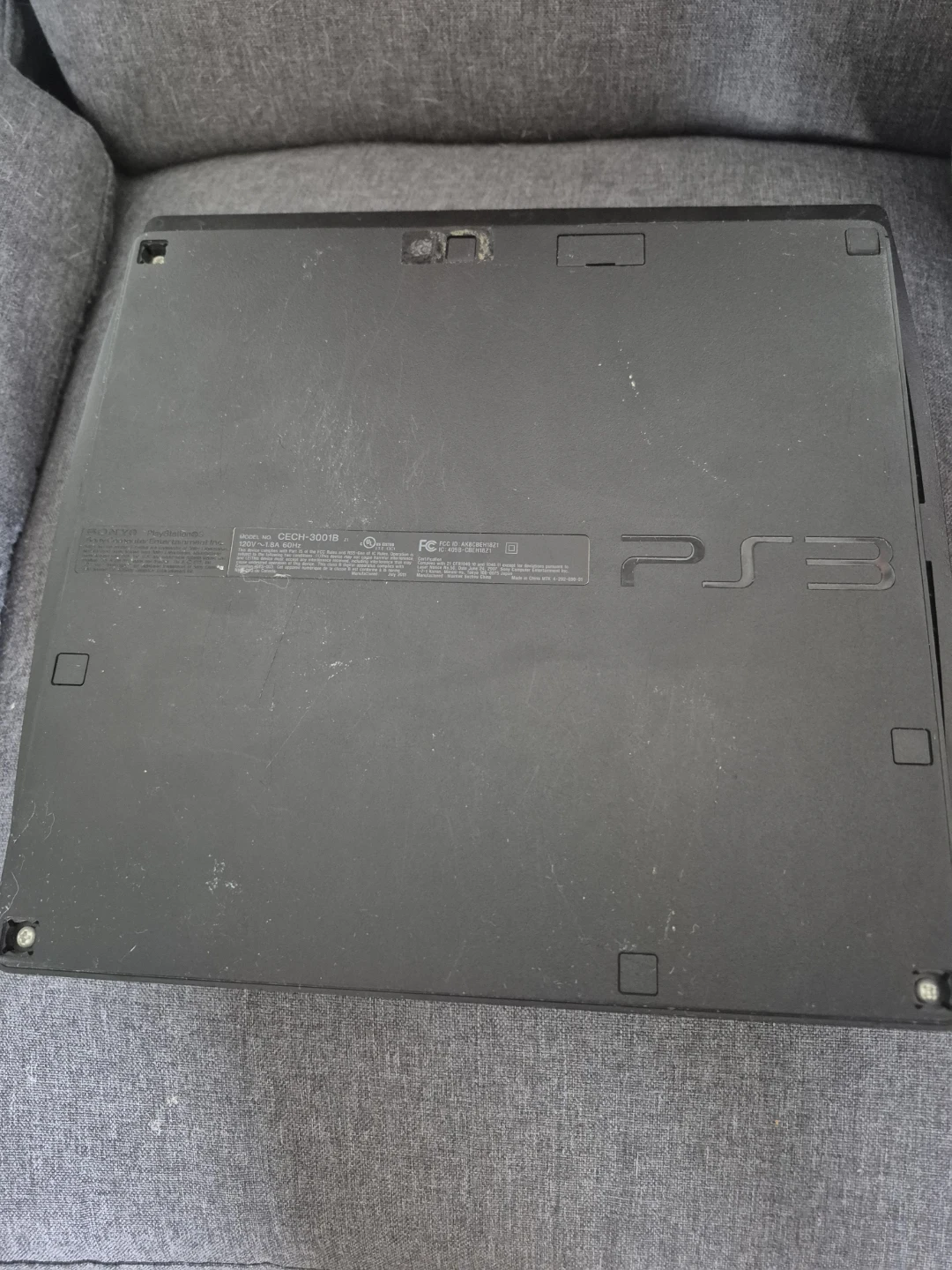 PlayStation 3 (PS3) Console + Cables - photo 3