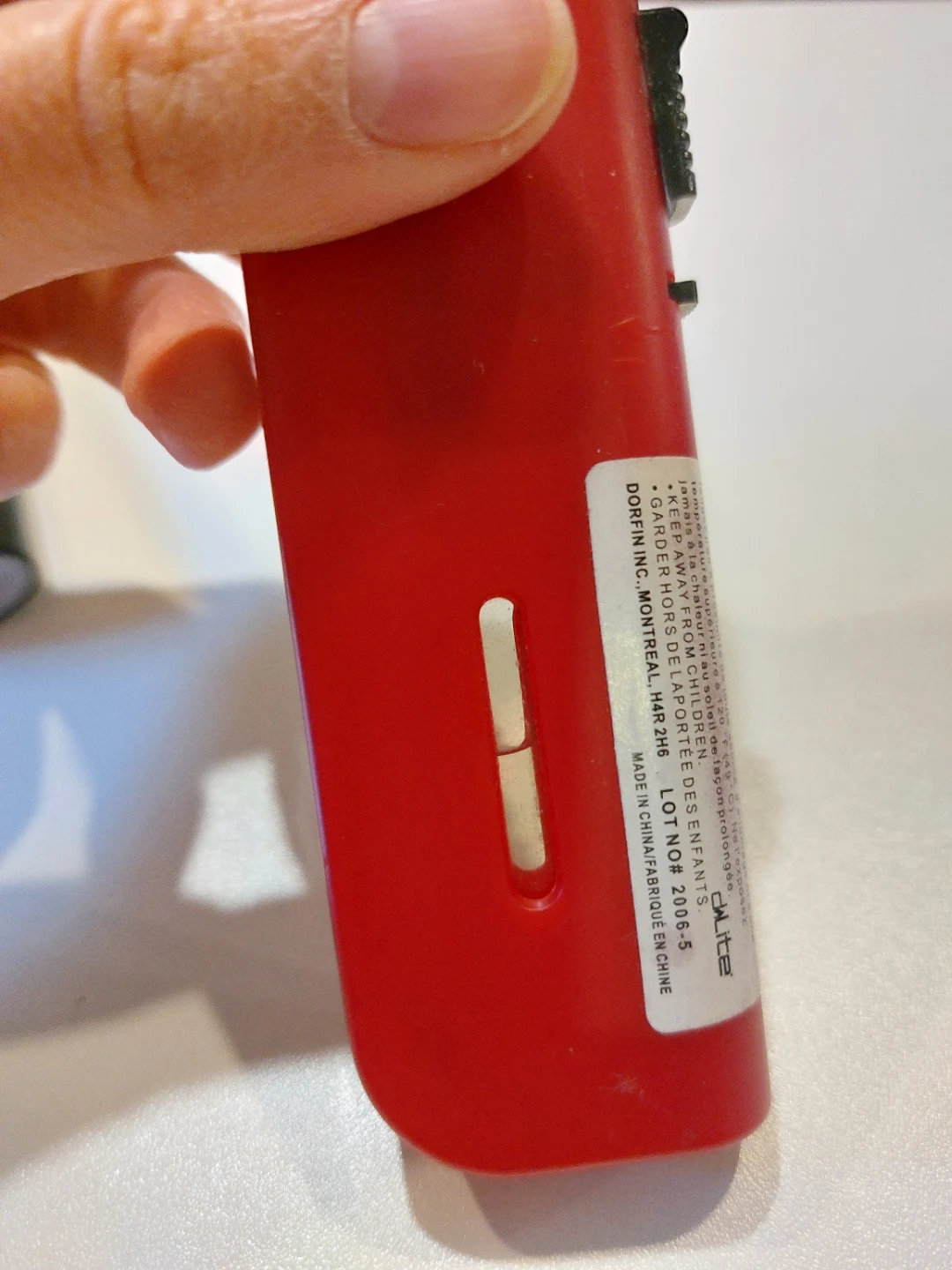 Free Lighters - photo 2
