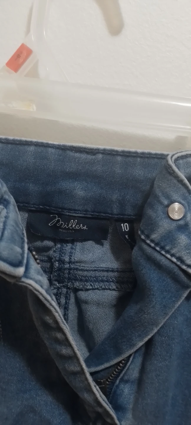 Millers Size 10 Denim Capris - photo 3