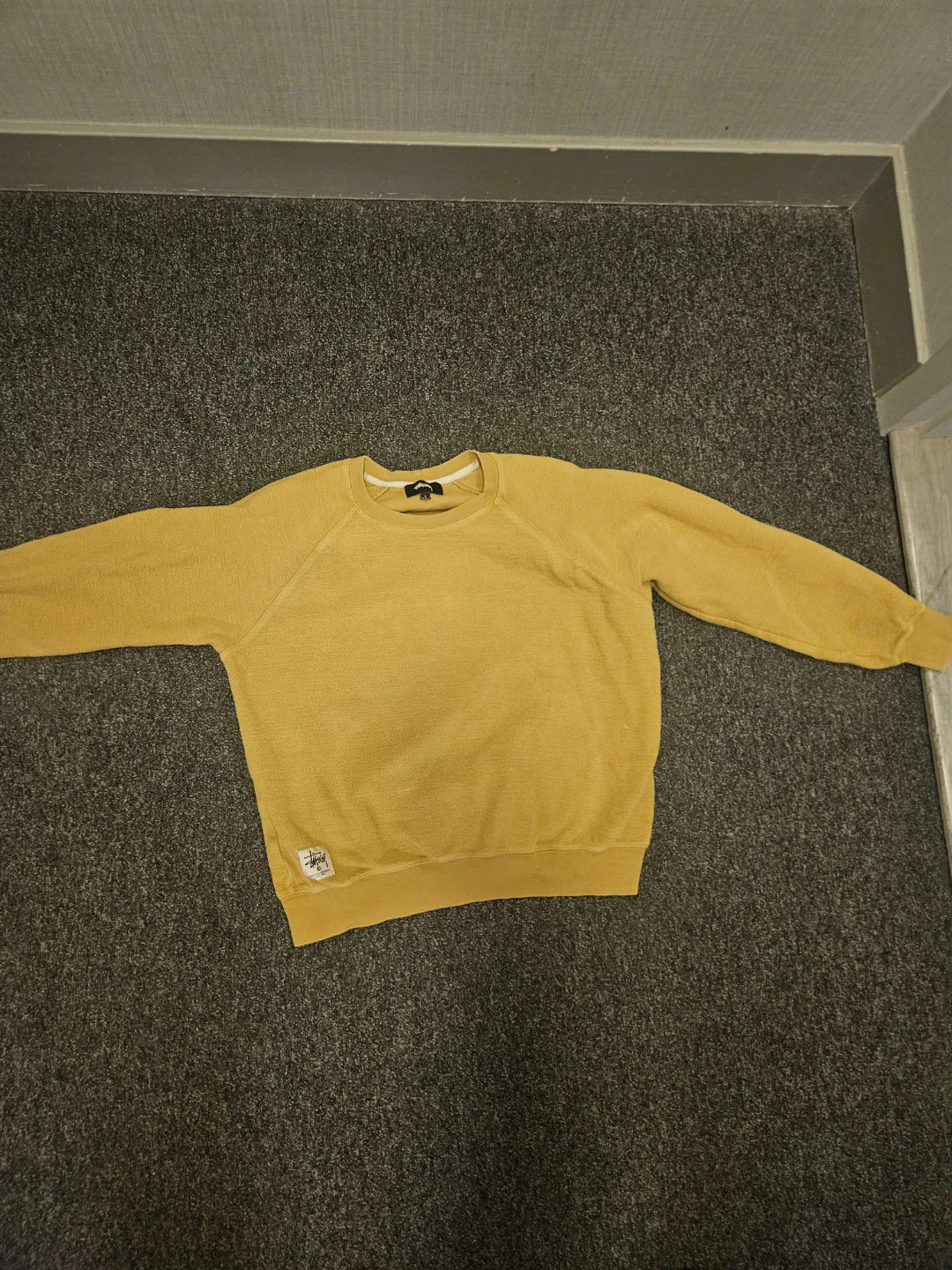 Stüssy Yellow Crewneck Sweatshirt