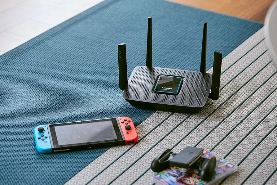 Linksys MR9000 AC3000 Tri-Band WiFi Router - photo 2