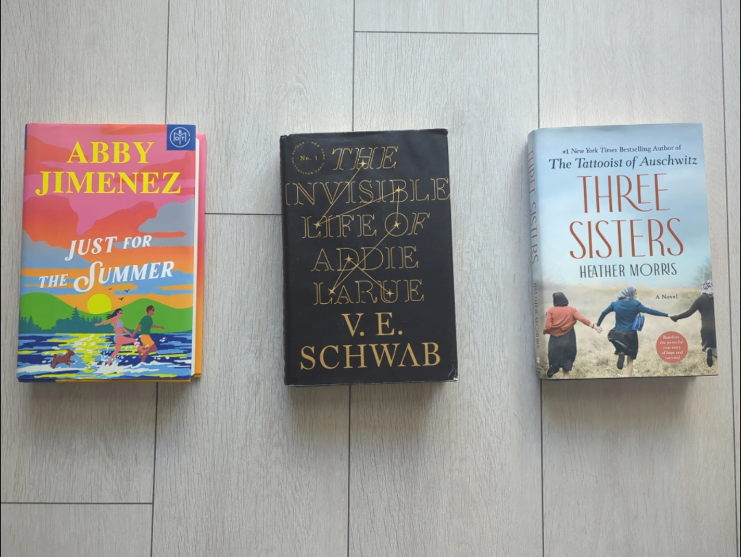 BOOKS 📚
