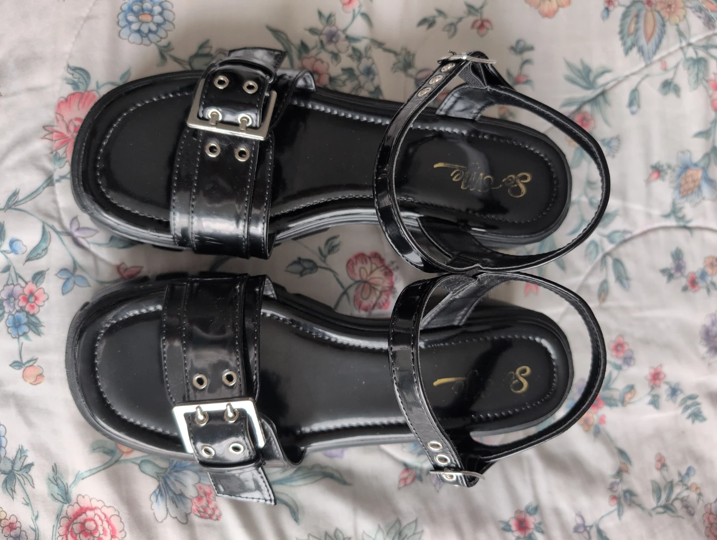 Black Chunky Platform Sandals Size 10