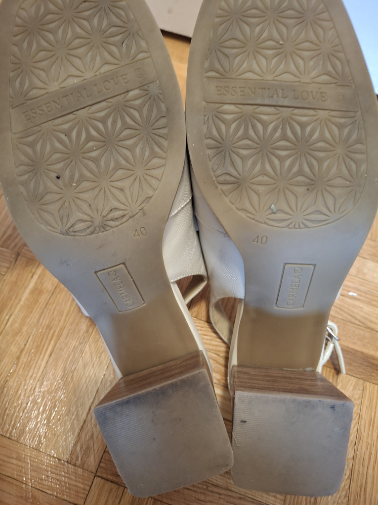 Carmela Cream Slingback Loafer Heels Size 40 - photo 5