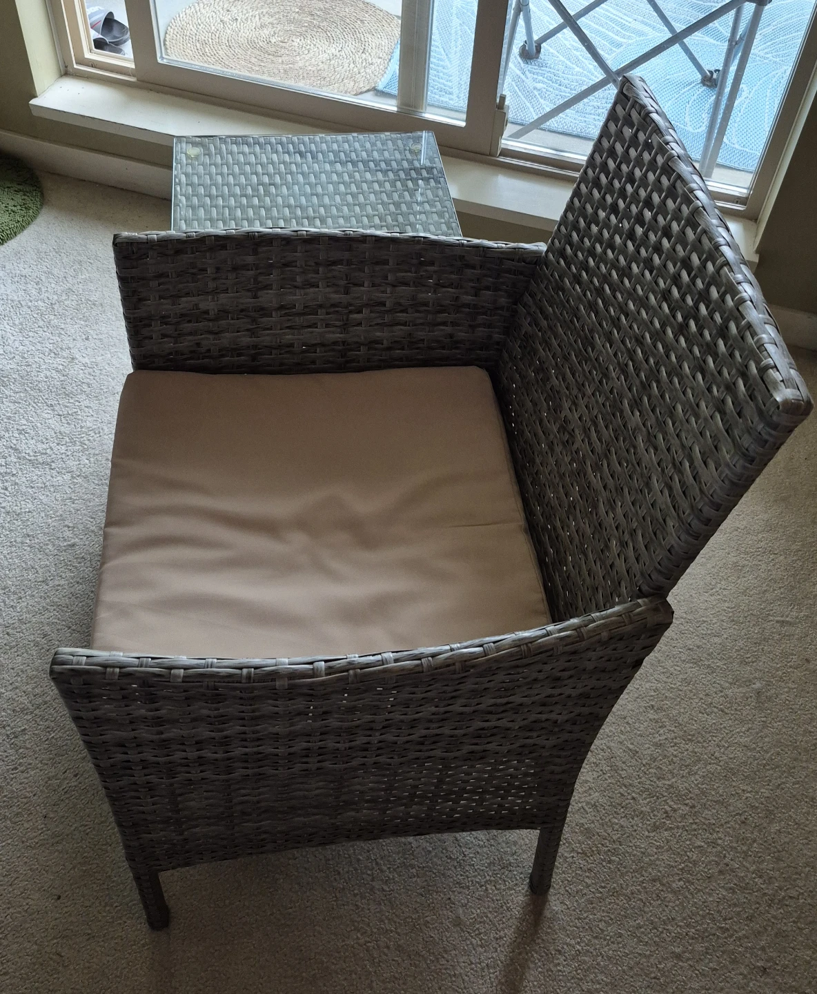 Grey Wicker Patio Chair and Side Table Set - photo 4