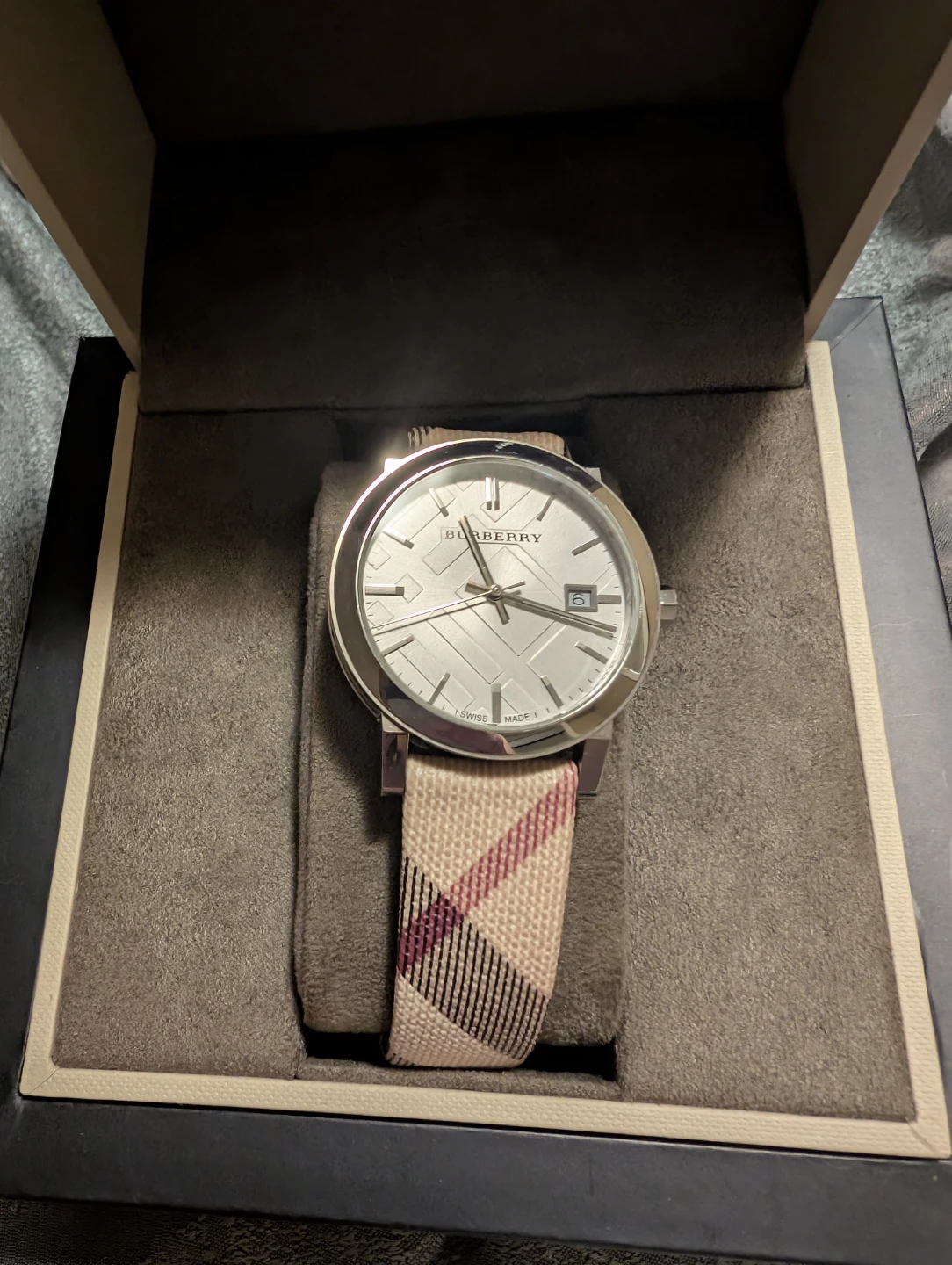Burberry Analog Watch