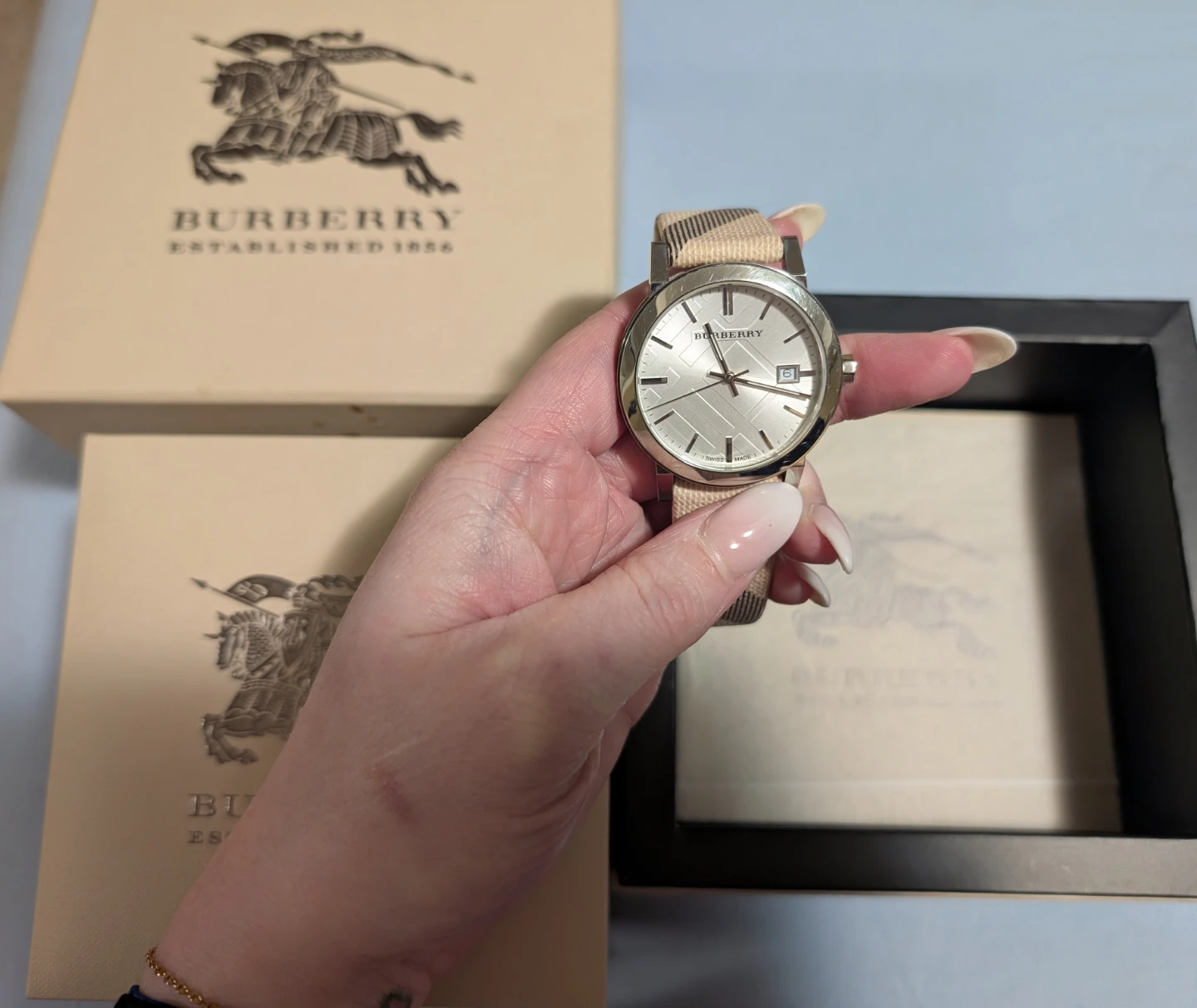 Burberry Analog Watch - photo 2