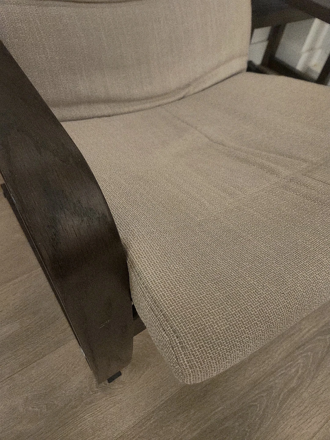Comfortable fabric Ikea Poang lounge chair with wooden frame - photo 4