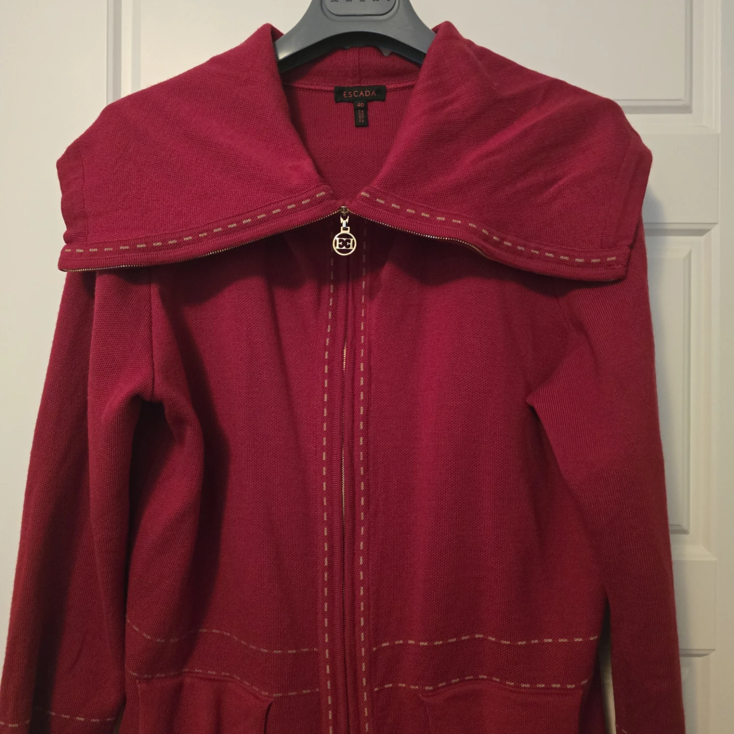 Escada Red Full-Zip Knit Jacket Size 40 - photo 4