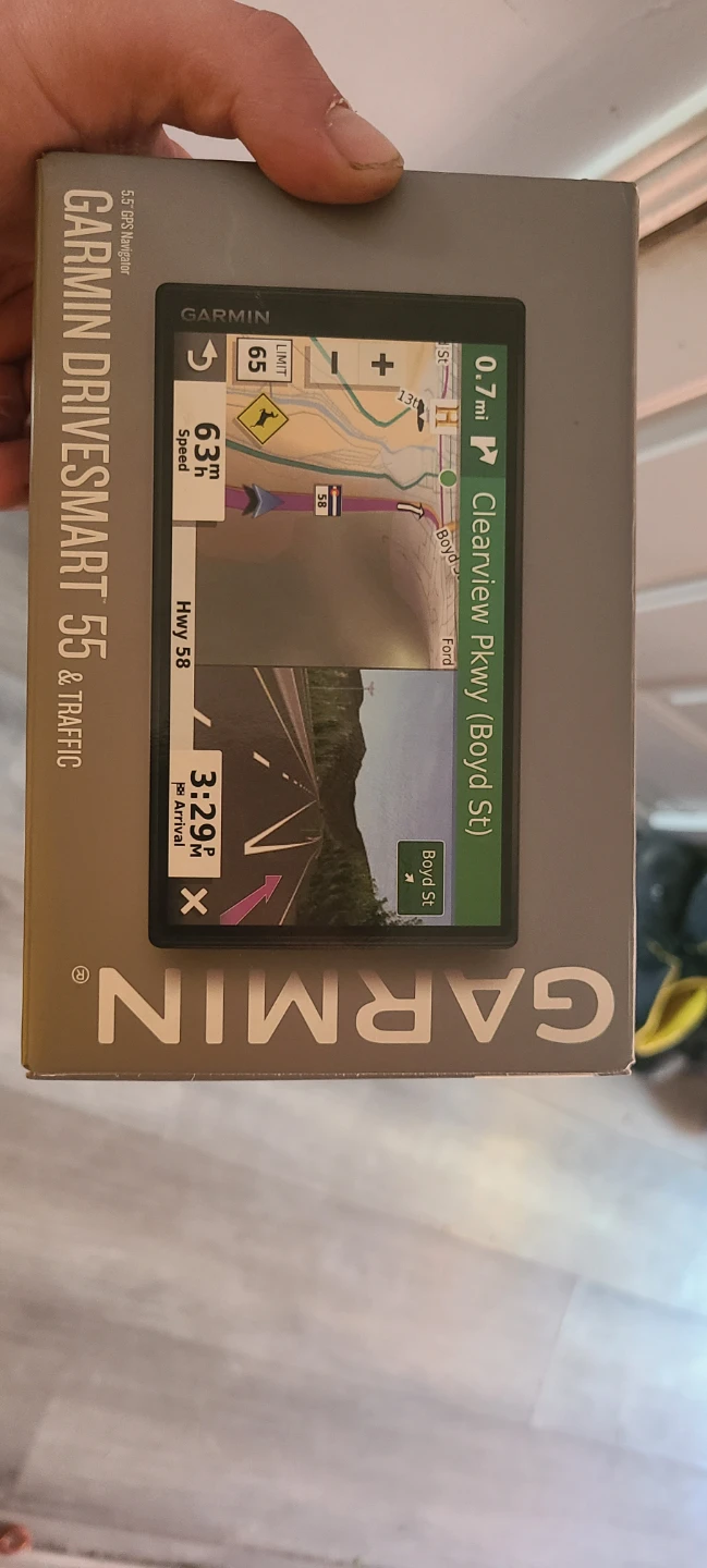 Garmin DriveSmart 55 & Traffic GPS Navigator