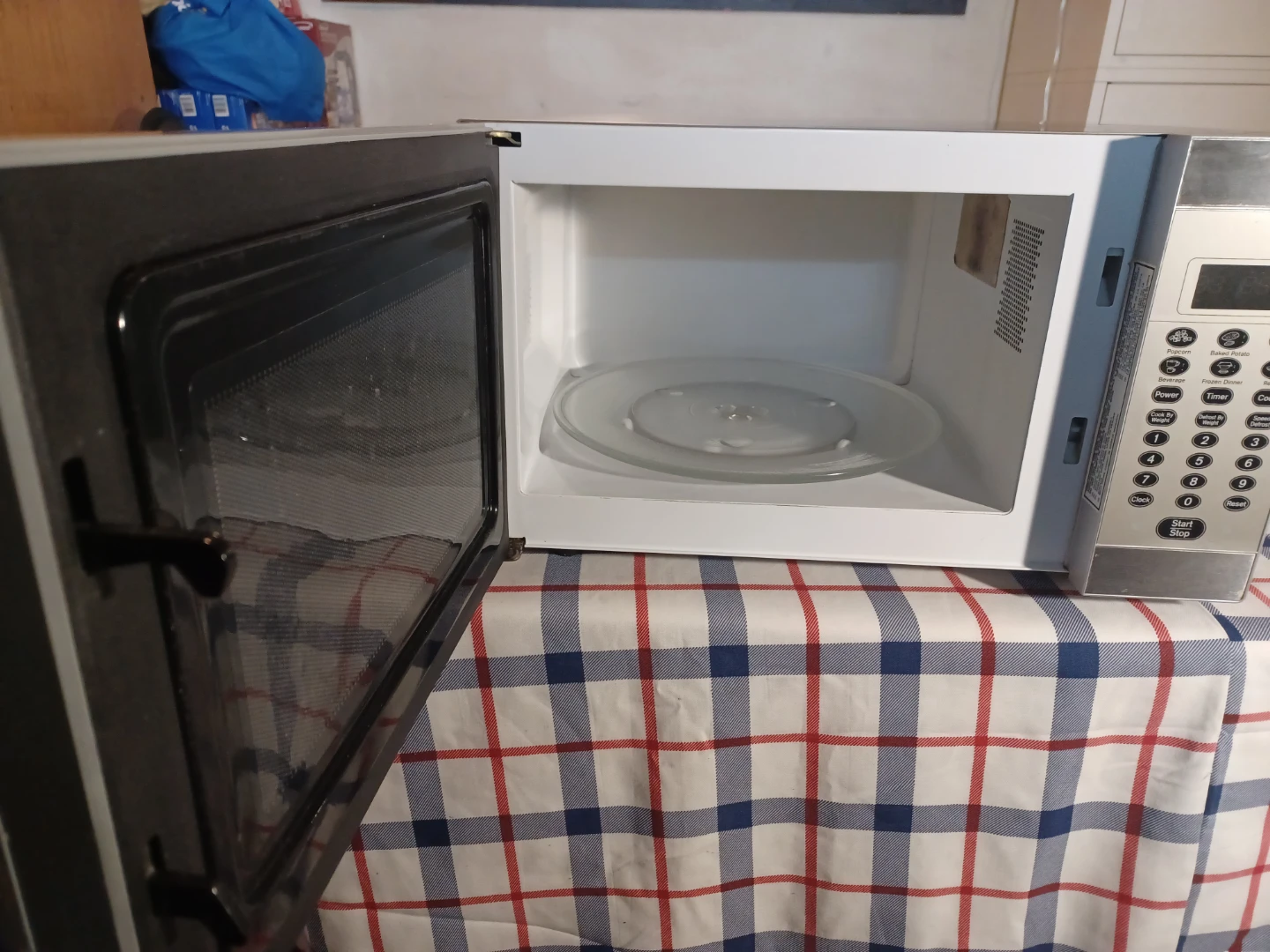 Danby Designer Microwave Oven - photo 5