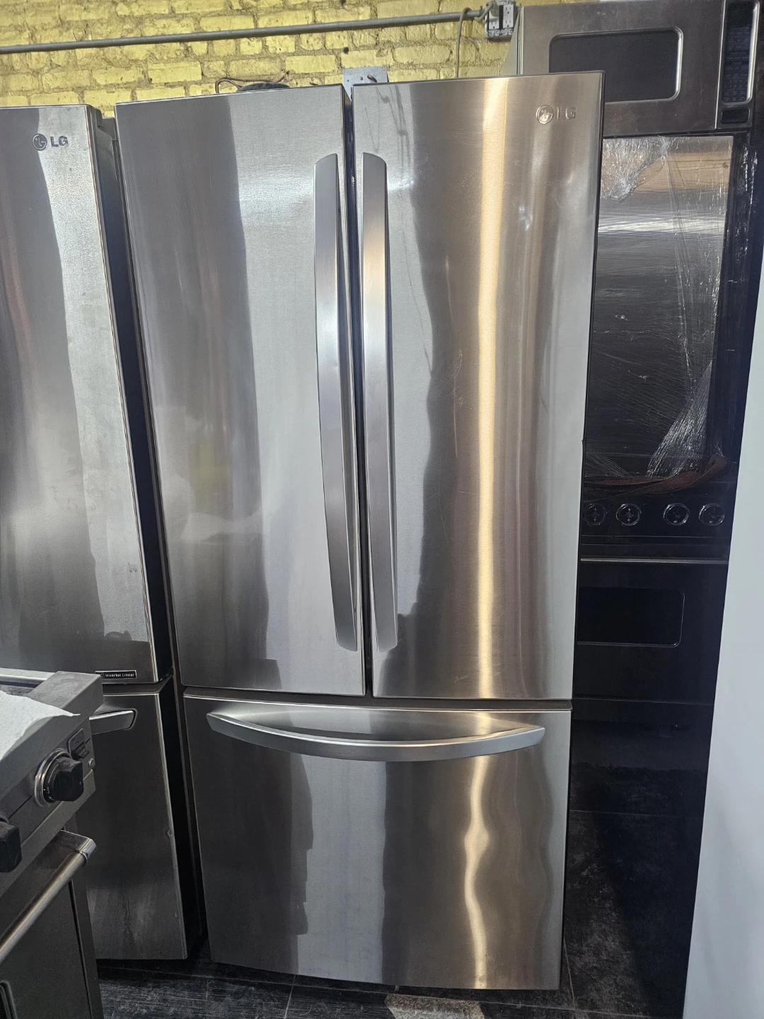 LG 30in Stainless steel french door refrigerator