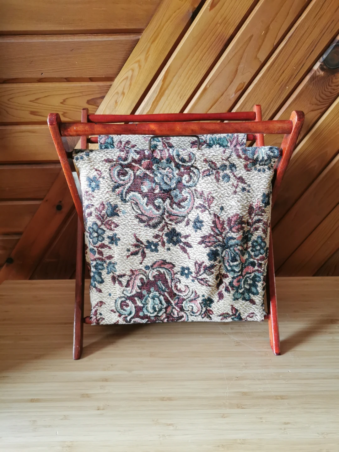 Vintage Floral Fabric Magazine Rack Folding - photo 3