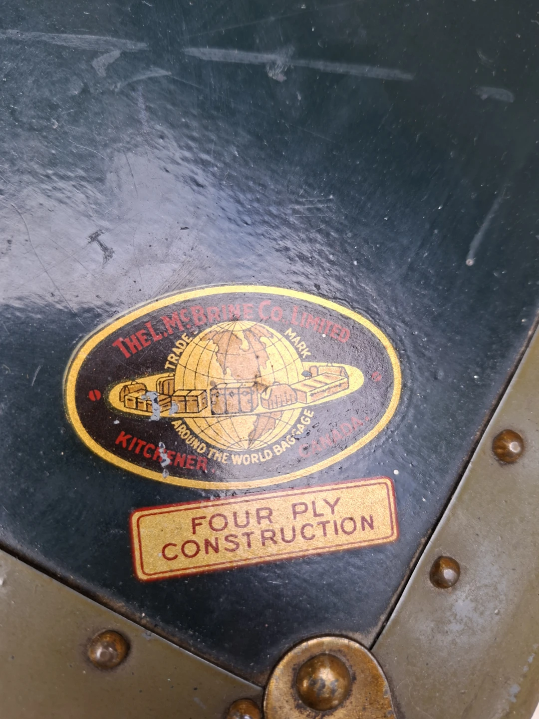 McBrine Co. Limited Vintage Four Ply Construction Steamer Trunk - photo 2