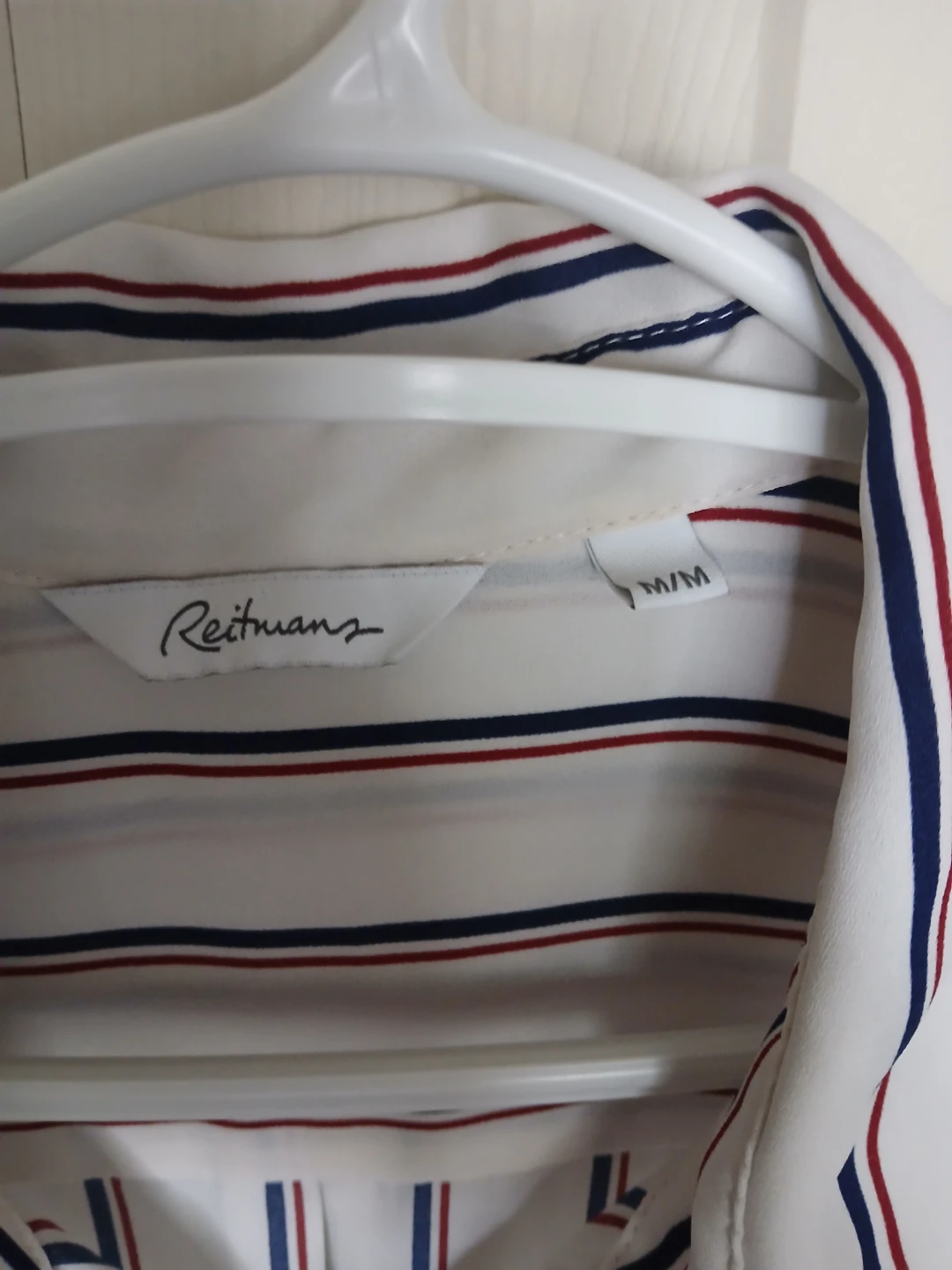 Reitmans striped button up long sleeve, size medium (M) - photo 4