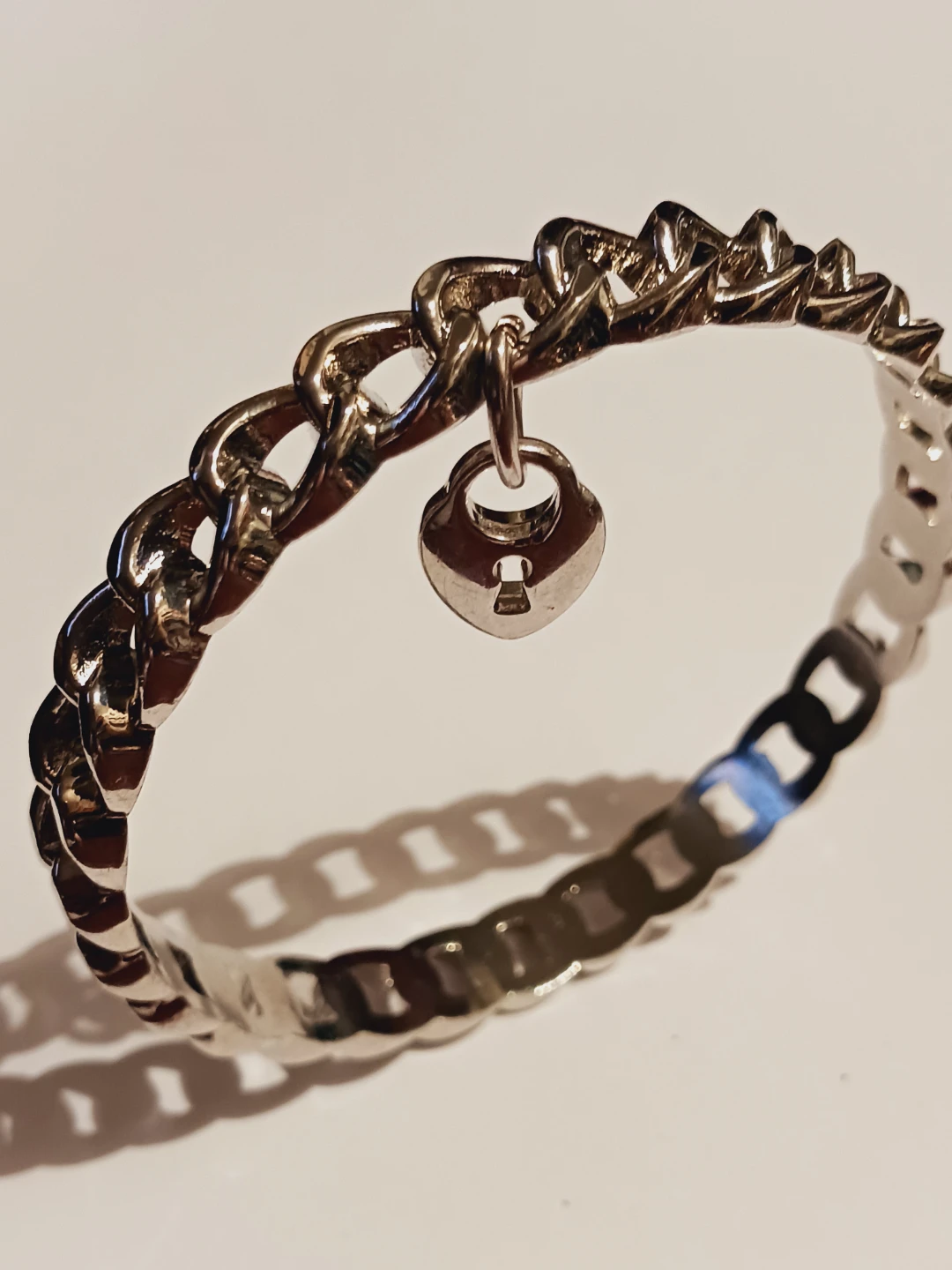 New!!  Silver Tone Chain Bracelet with Heart Lock Charm - photo 3