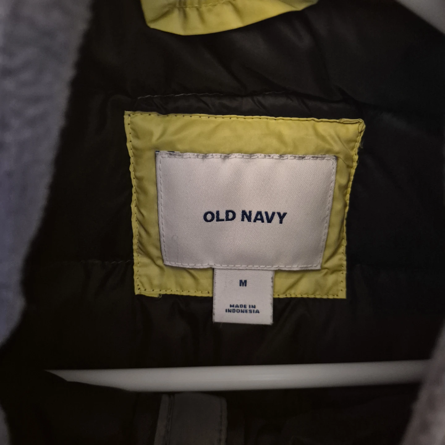 Old Navy Gray Puffer Jacket Size M - photo 3