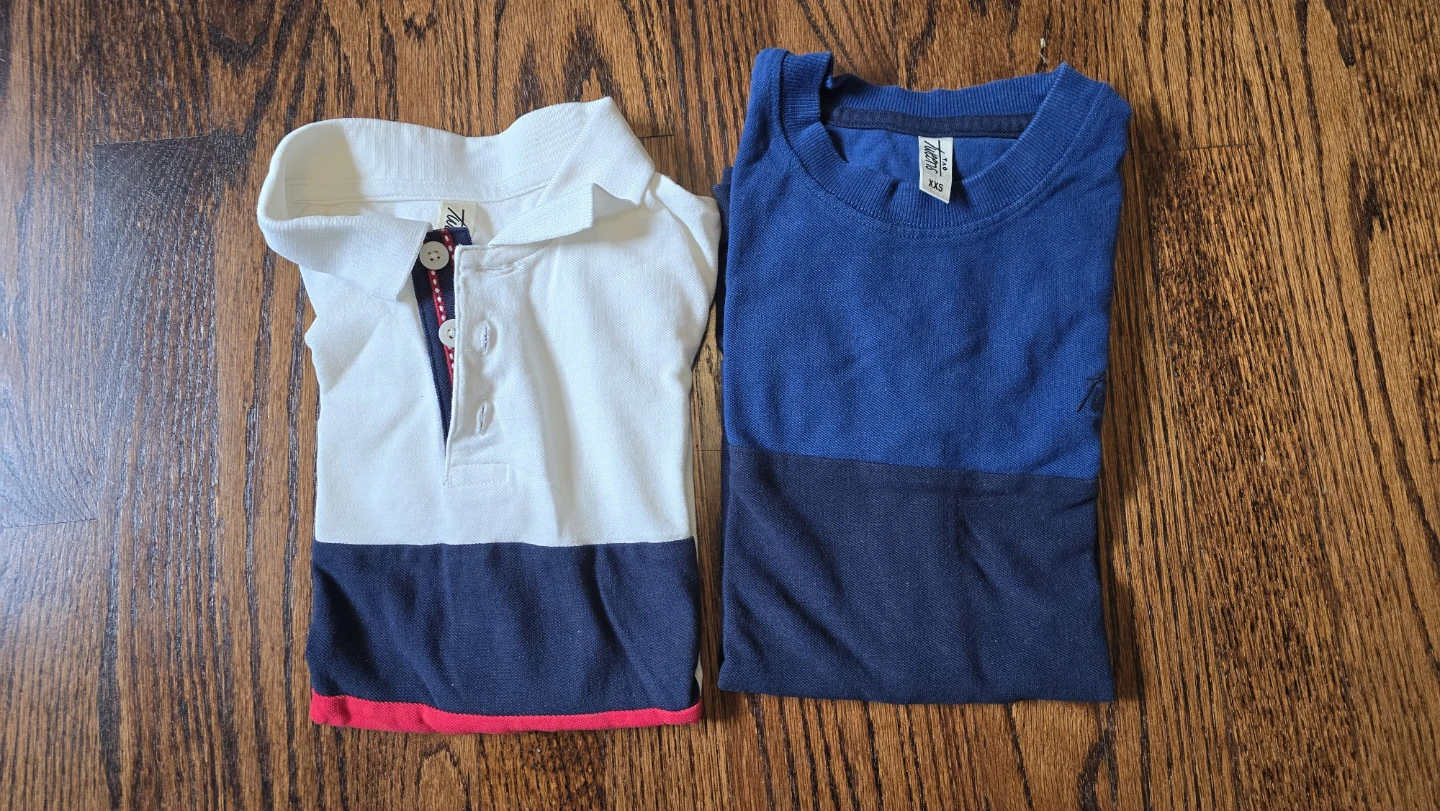 2 Boys' T-Shirts - like new size 12Y - photo 2