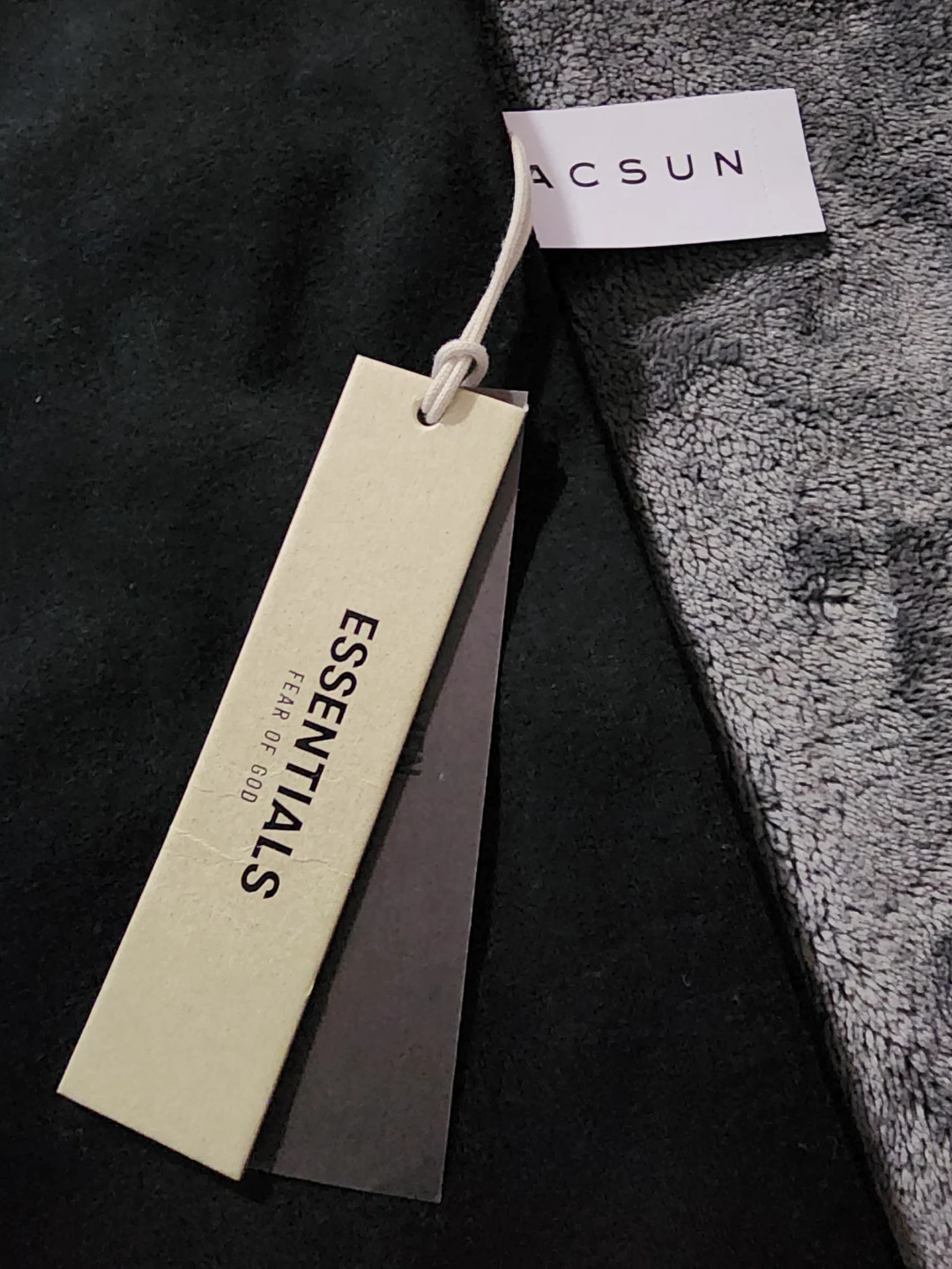 Fear of God Essentials T-Shirt Black Stretch Limo SM - photo 5