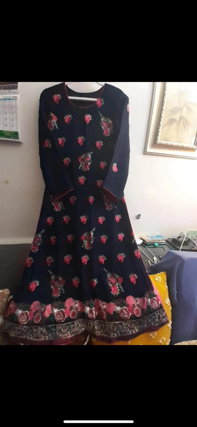Women's Navy Floral Print Kurti with Dupatta and Pants - photo 3