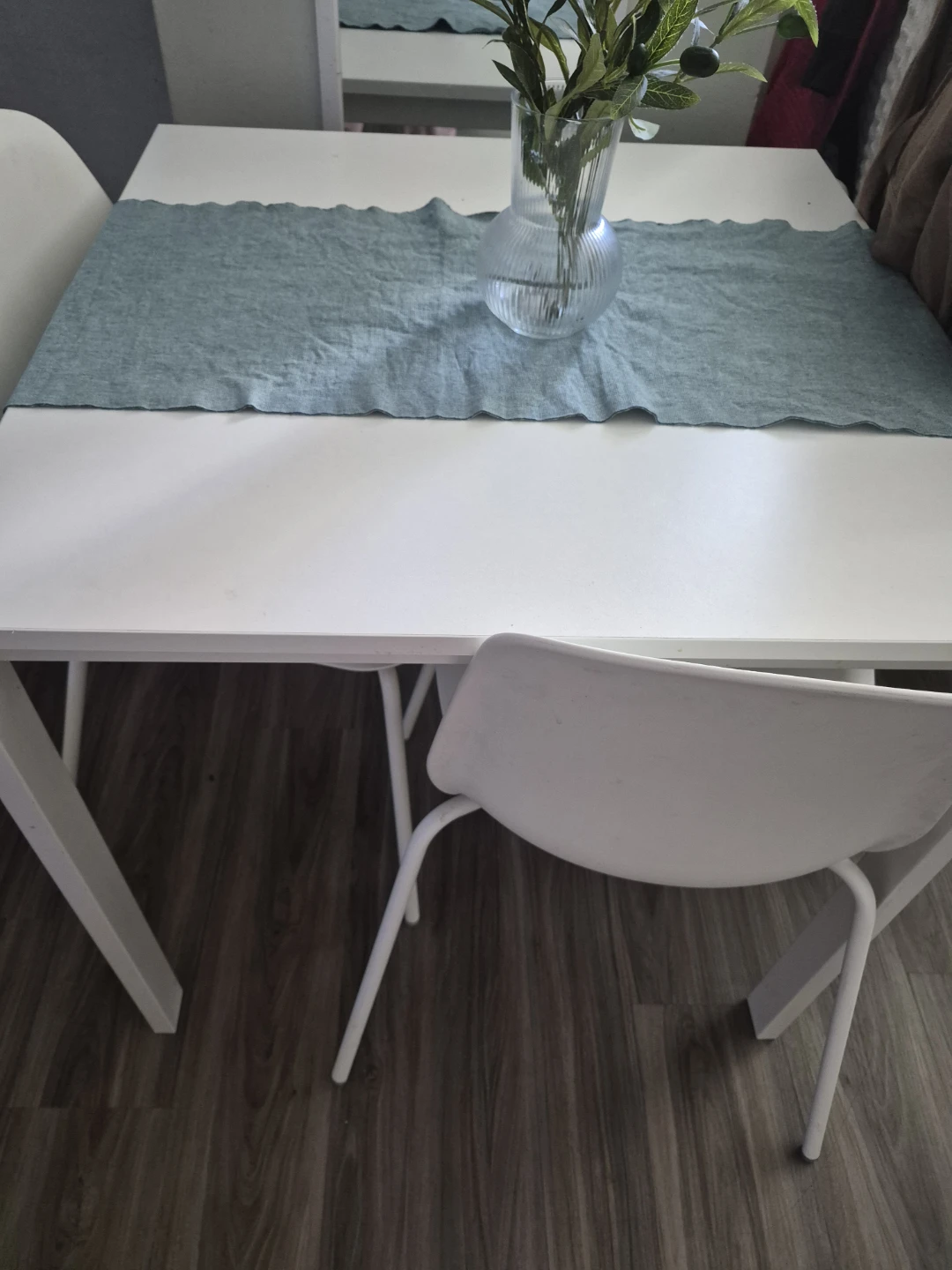 White Dining Table no chairs. can disassemble it for you