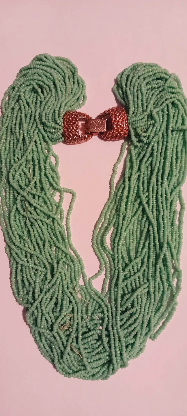 Turquoise Green Beaded Necklace with Beautiful Clasp - photo 2